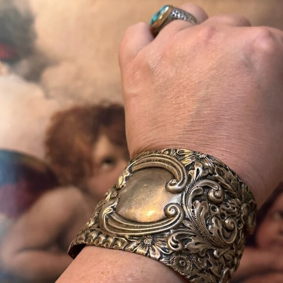 Gorham Sterling Silver Scroll Floral Cuff Bracelet 925 Wide Repoussé Victorian - Picture 10 of 10